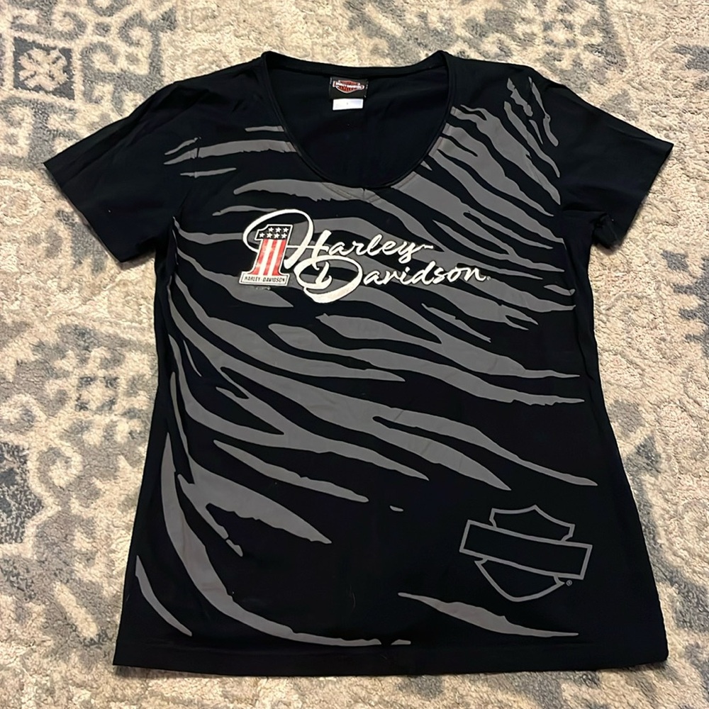 Vintage Harley- Davidson T-shirt. This one has the Keystone, SD location!